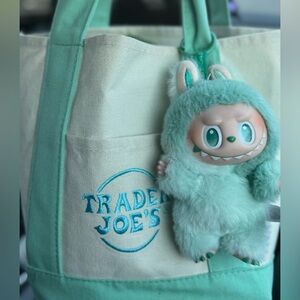 Authentic popmart v3 BIE Serenity